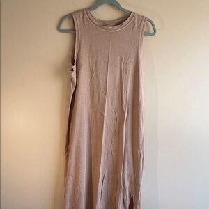 Old Navy Sleeveless Tan Midi Dress